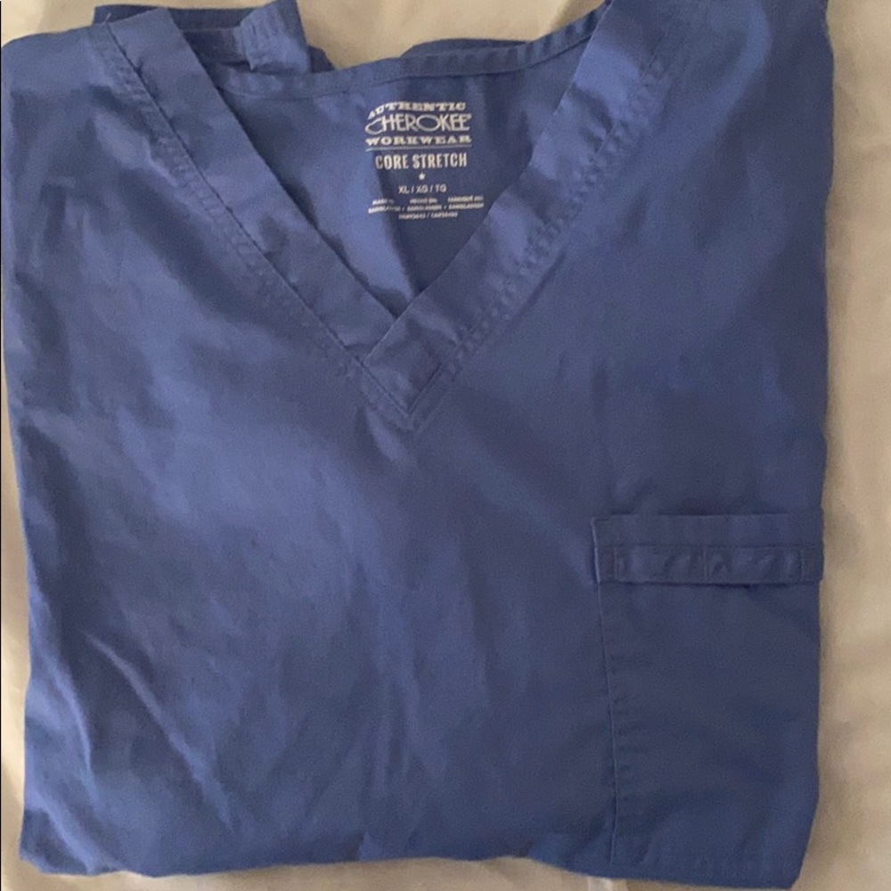 Cherokee Scrub Top